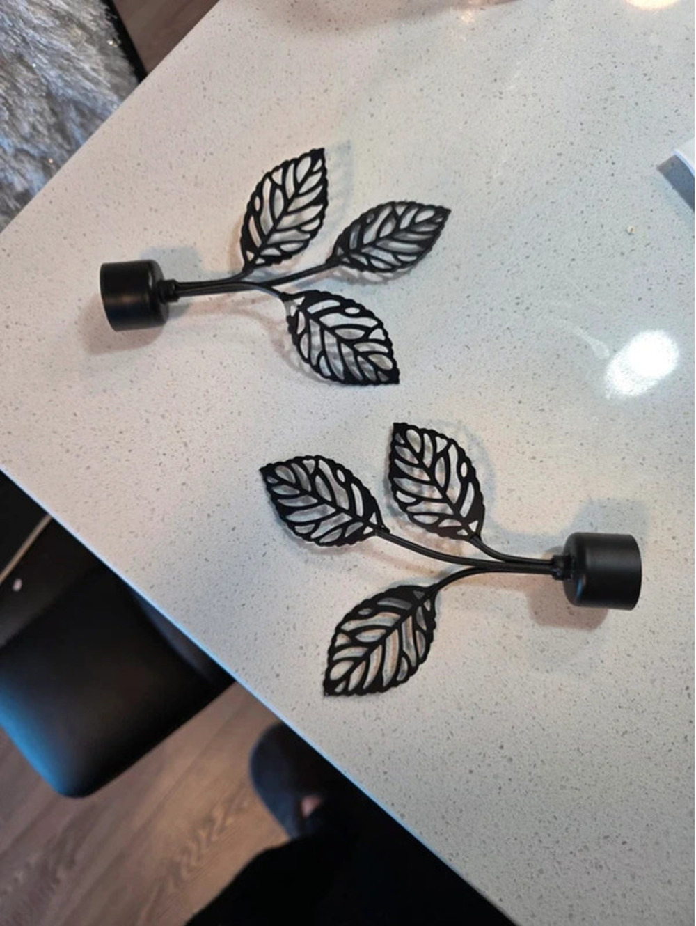 Set of 2 Black Metal Leaf Curtain Rod Finials